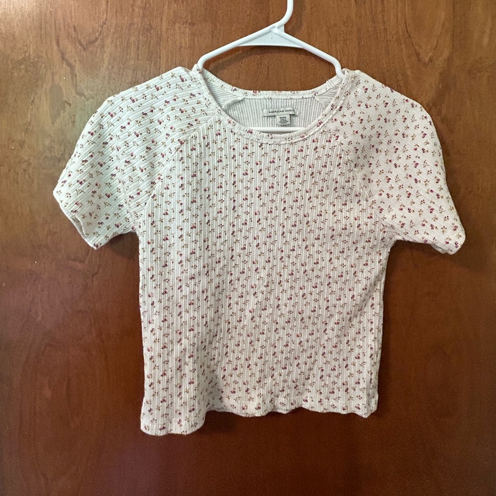 Women’s American Eagle Sz Medium White Floral Shirt